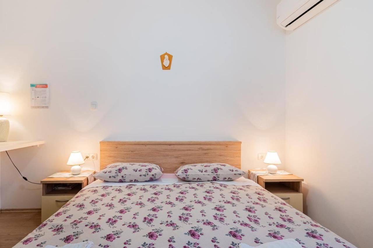 Room Laudina Cres Zewnętrze zdjęcie